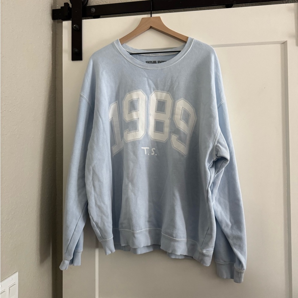 TAYLOR SWIFT 1989 T.S. Light Blue Sweater